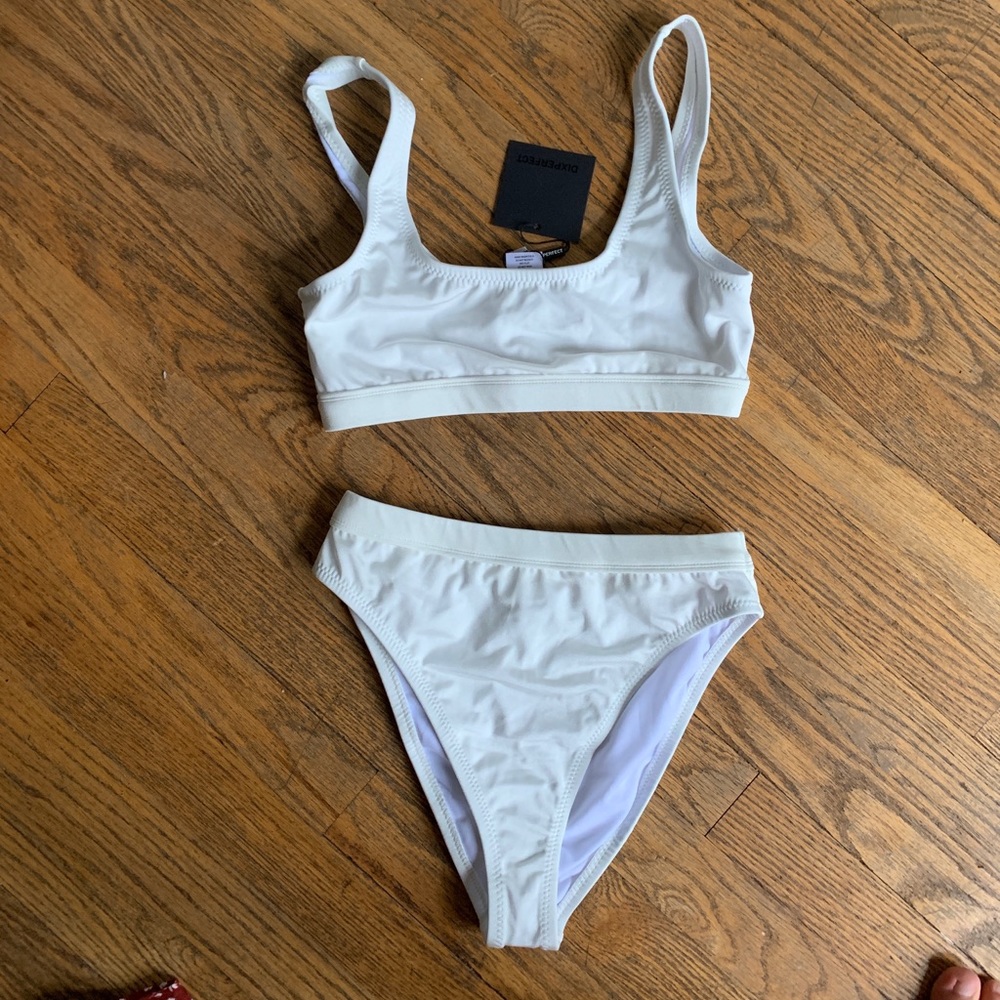 High waisted bikini
